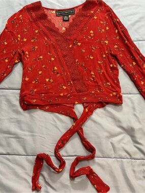 Polly & Esther Red Floral Lace-Trim V-Neck Top